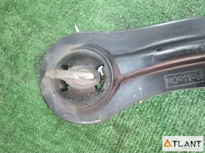 Ступица задняя правая mazda axela