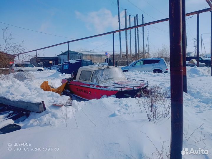 Продаю лодку 