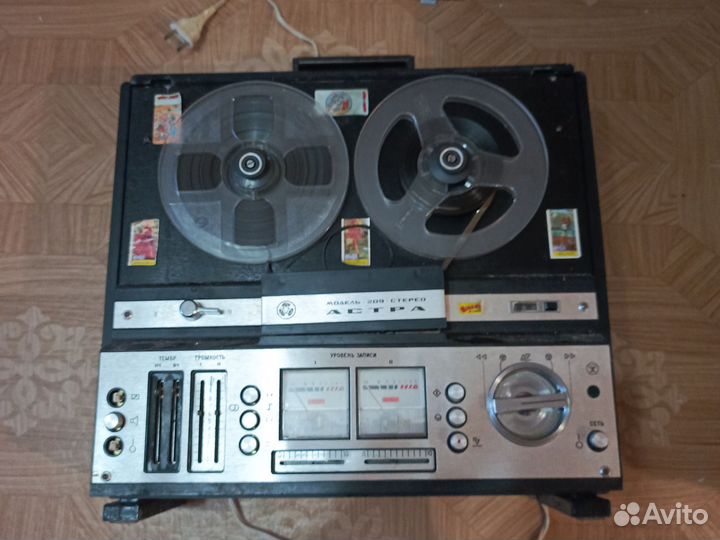 Проигрыватель пластинок СССР