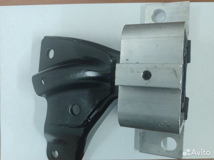 Опора двигателя/кпп Renault