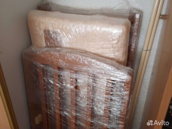 Кроватка детская Женечка+матрац