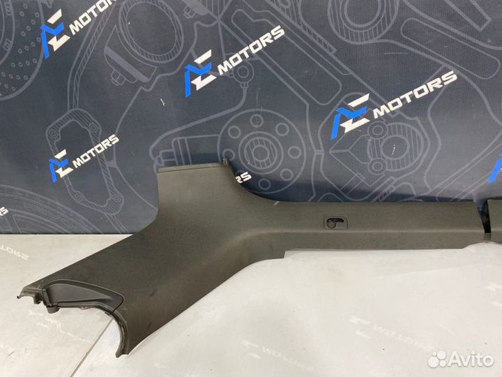 Обшивка салона Audi A4 Avant B7 BWE 2008