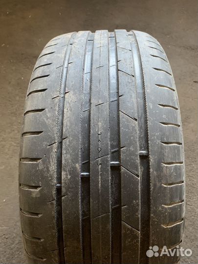 Nokian Tyres Hakka Black 2 225/40 R18 92Y