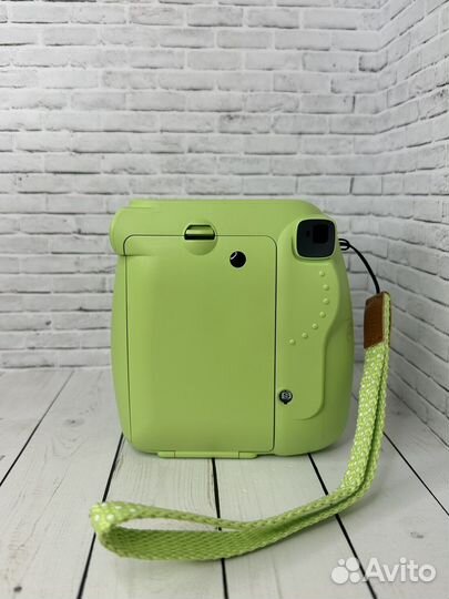 Фотоаппарат instax mini 9 green