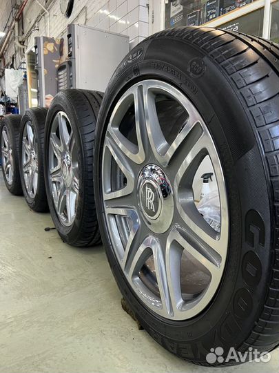 Колеса в сборе на rolls royce phantom coupe оригин
