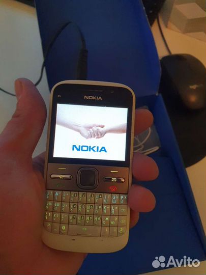 Nokia E5, 512 МБ