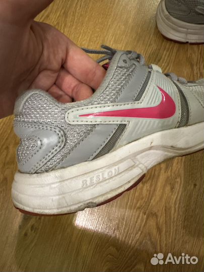 Кроссовки nike женские