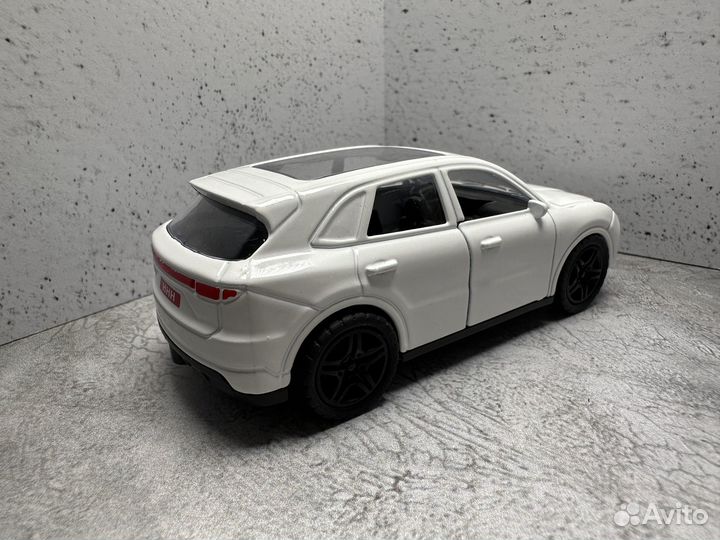 Коллекционная машинка. Porsche cayenne