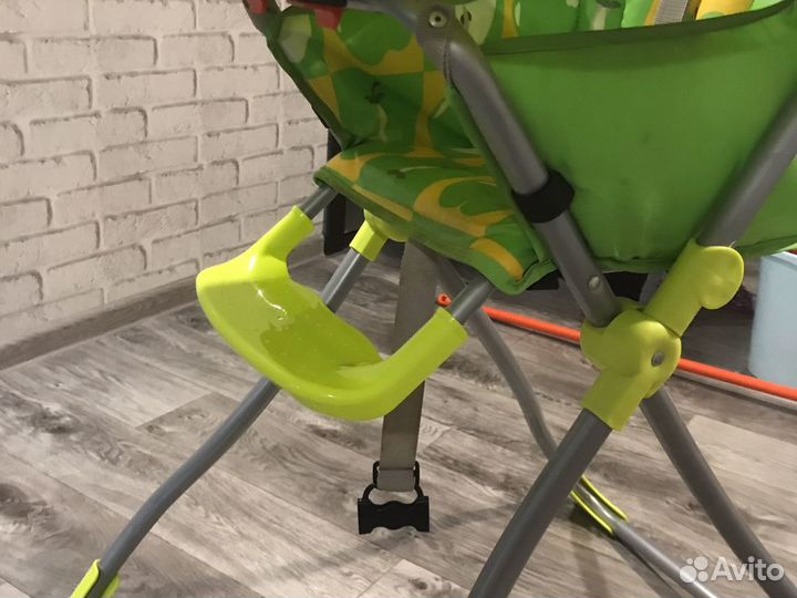 Детский стульчик для кормления