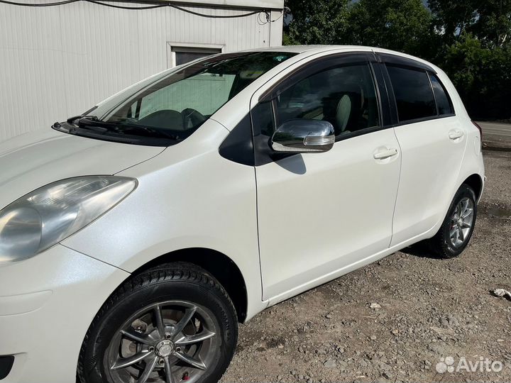 Toyota Vitz 1.0 CVT, 2009, 140 000 км