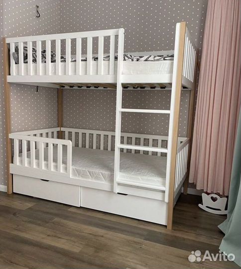 Кровать двухьярусная бук