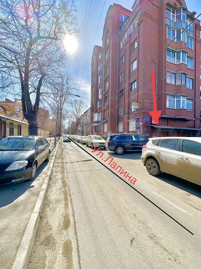 Самый центр, с окнами, цоколь, 39 м²