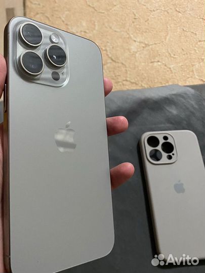 iPhone 15 Pro Max, 256 ГБ