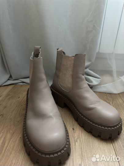 Ботинки из натуральной кожи