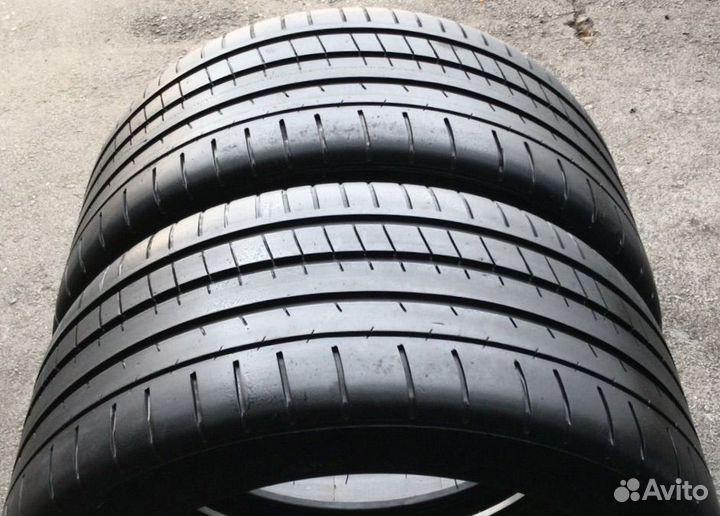 Michelin Pilot Super Sport 275/35 R19