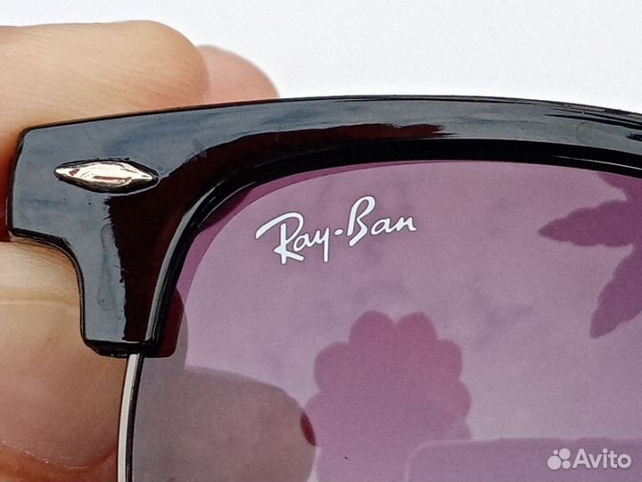 Солнцезащитные очки Ray-Ban Clubmaster с градиенто