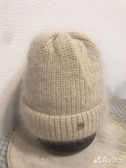 Шапка женская вязаная