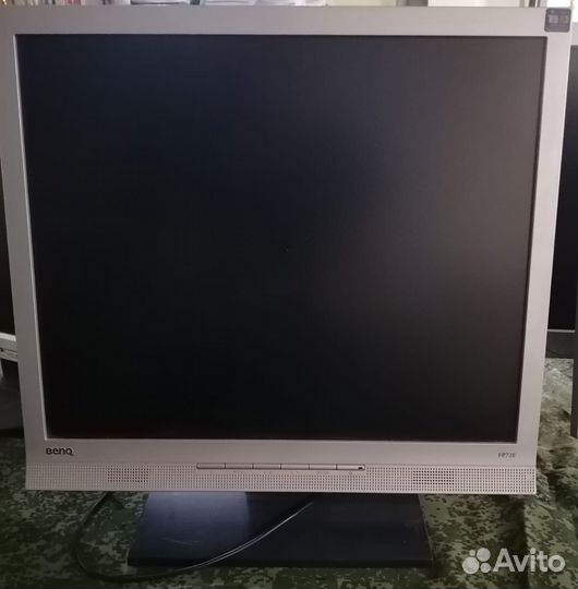 Монитор 17 дюймов