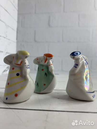 Фарфоровые статуэтки Хоровод девушек Завод Чайка