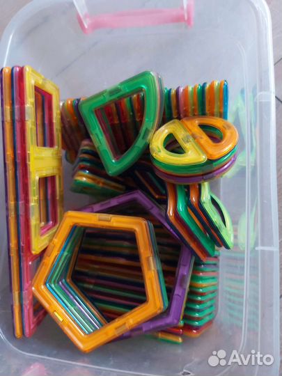 Развивающиеся игрушки