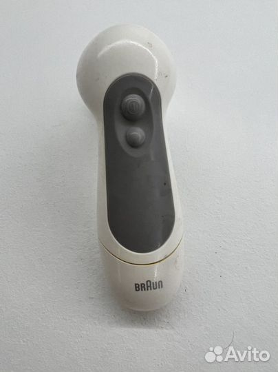 Щетка для очищения лица Braun