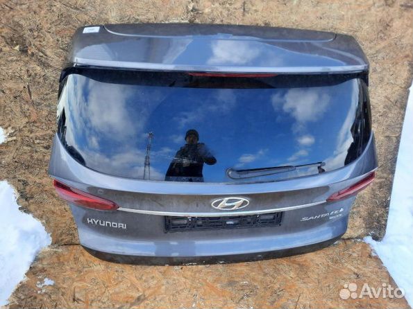 Крышка багажника Hyundai Santa Fe 4