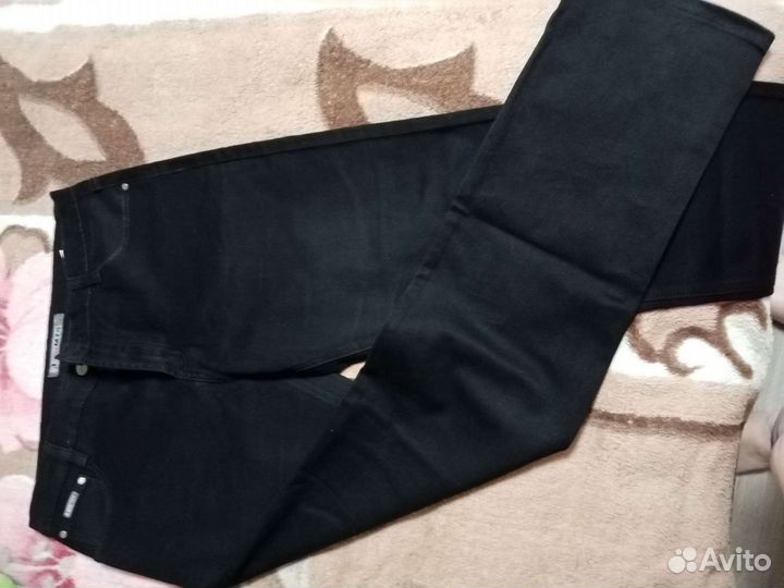 Джинсы мужские