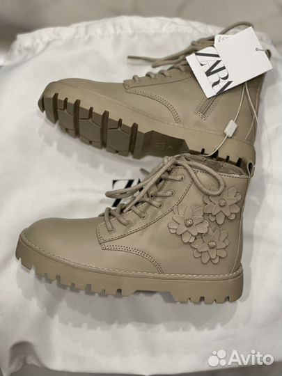 Ботинки демисезонные для девочки 29 размер новые