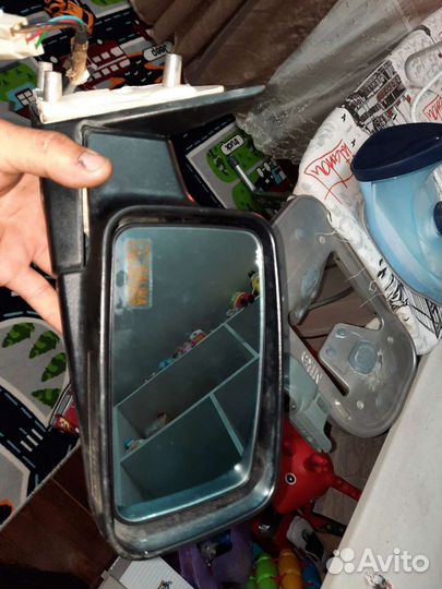 Зеркала на приору