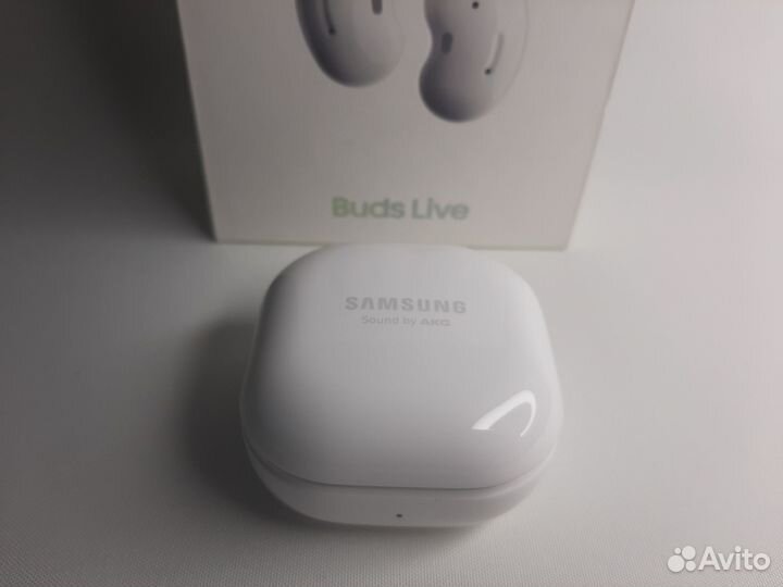 Беспроводные наушники samsung galaxy buds live