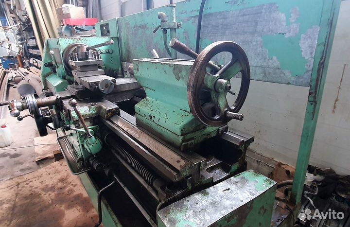 Токарно-винторезный станок 16В20