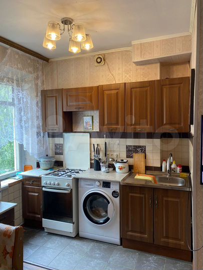 3-к. квартира, 52 м², 5/5 эт.