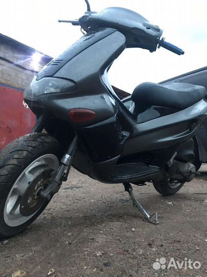 Скутер Gilera runner 50