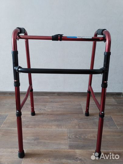 Ходунки для взрослых инвалидов