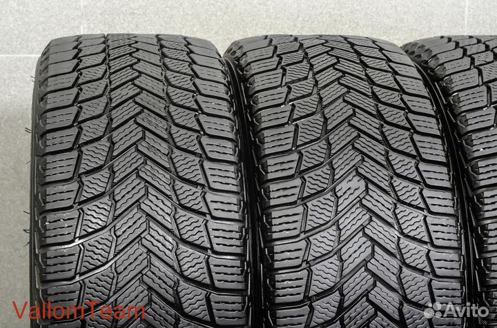 Michelin X-Ice Snow 225/45 R18 95H