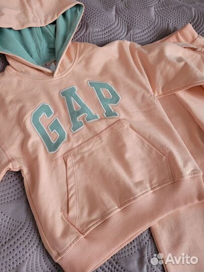 Костюм на девочку gap 98