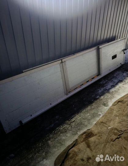 Ворота гаражные бу alutech