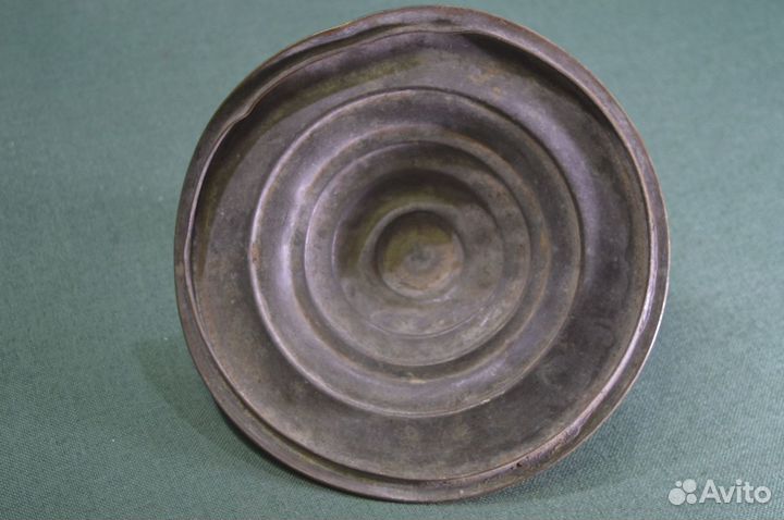 Крышка старинная с навершием от кастрюли умывальни