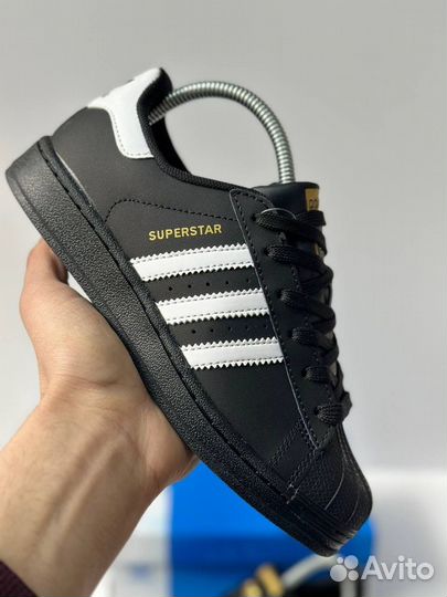 Кррссовки Adidas superstar