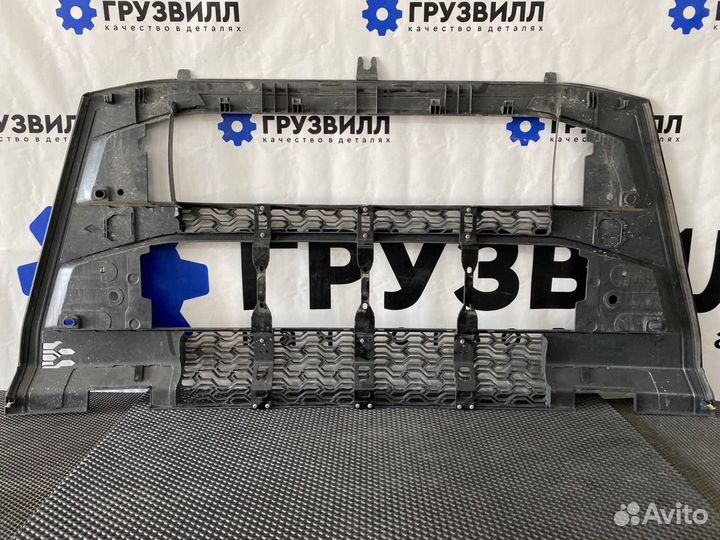 Решетка в бампер Volvo FH5 23512110