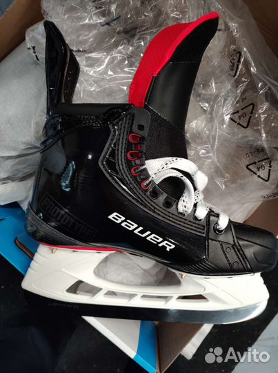 Коньки хоккейные Bauer Hyperlite Prototype