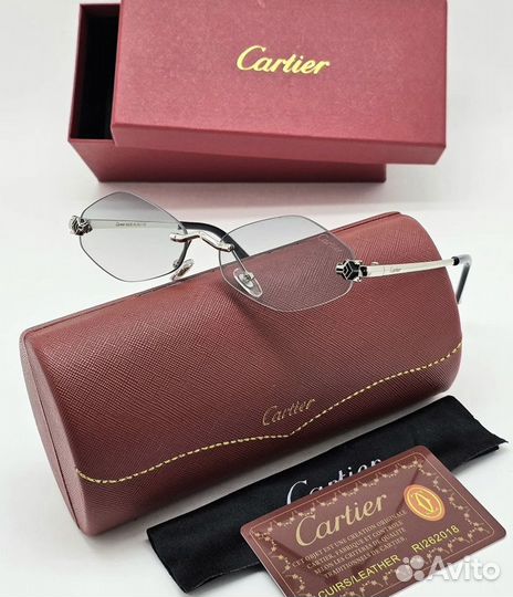 Солнцезащитные очки женские Cartier