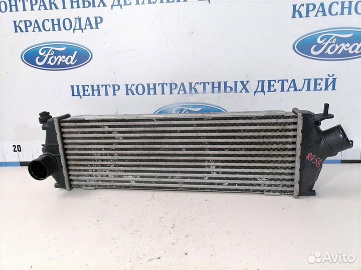 Интеркулер Renault Trafic 2001