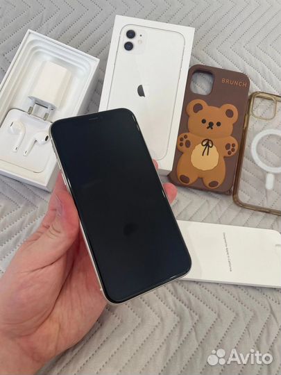 iPhone 11, 128 ГБ