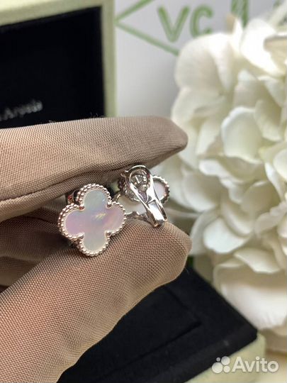 Серьги van cleef magic alhambra