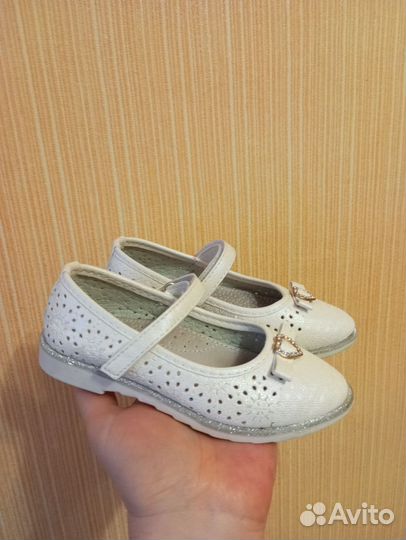 Туфли для девочки 28 размер