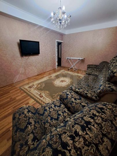 2-к. квартира, 65 м², 2/9 эт.