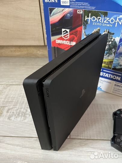 Sony PlayStation 4 Slim