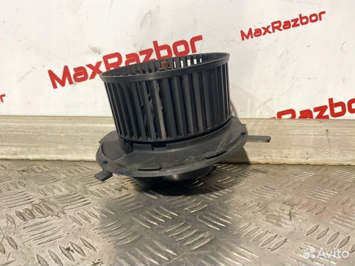 Мотор печки Volkswagen Tiguan NF ctha 2010