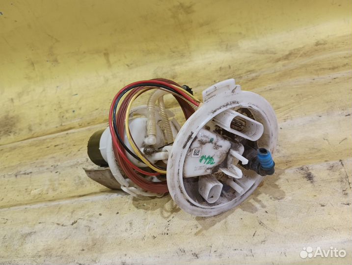 Насос топливный Audi A4 B9 2015 Ауди а 4